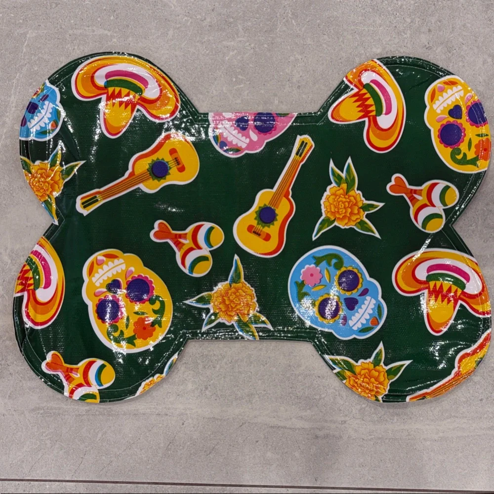 Colorful Bone-Shaped  Double sided Dog feeding mat